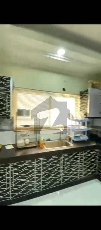 BUNGALOW FOR SALE OUT CLASS PRIME LOCATION