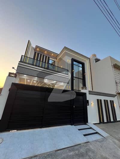 ناردرن بائی پاس ملتان میں 5 کمروں کا 10 مرلہ مکان 3.4 کروڑ میں برائے فروخت۔