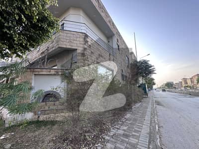 7 Marla Boulevard Corner Investor Rate House Double Unit With Gas 7 Marla Boulevard Corner Investor Rate House Double Unit With Gas