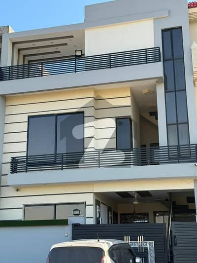 5 Marla house available