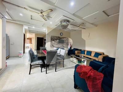 واپڈا ٹاؤن فیز 2 واپڈا ٹاؤن,ملتان میں 3 کمروں کا 10 مرلہ بالائی پورشن 55.0 ہزار میں کرایہ پر دستیاب ہے۔