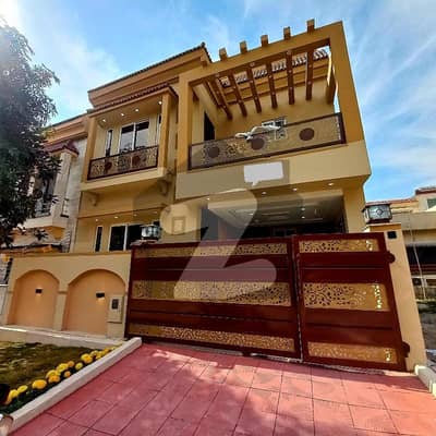 05 Marla Boulevard Brand New Double Unit House For Sale