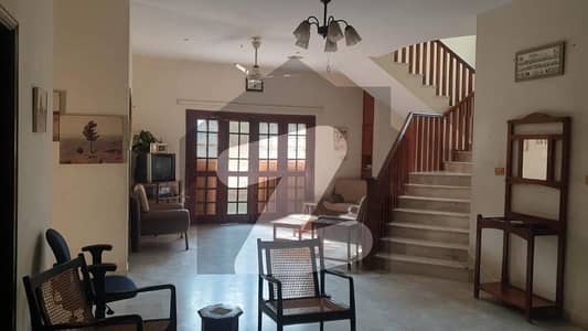 ڈی ایچ اے فیز 6 ڈی ایچ اے ڈیفینس,کراچی میں 4 کمروں کا 1 کنال مکان 13.95 کروڑ میں برائے فروخت۔