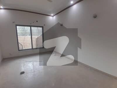 Affordable Lower Portion For Rent In DHA Phase 8