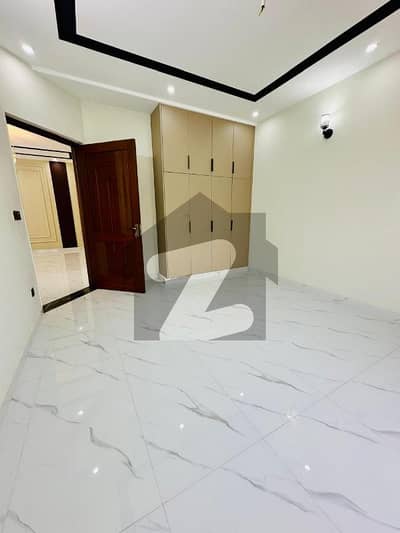 VALANCIA TOWN 1KANAL UPER PORTION FOR RENT