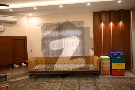 بحریہ انٹلیکچول ویلج بحریہ ٹاؤن راولپنڈی,راولپنڈی میں 7 کمروں کا 14 مرلہ مکان 8.5 کروڑ میں برائے فروخت۔