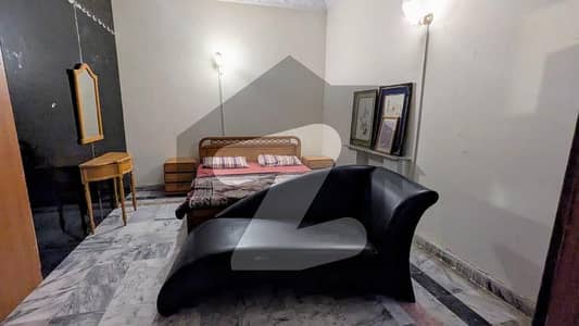 ایف ۔ 8 اسلام آباد میں 5 مرلہ کمرہ 60.0 ہزار میں کرایہ پر دستیاب ہے۔