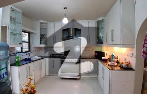 دھوراجی کالونی گلشنِ اقبال ٹاؤن,کراچی میں 5 کمروں کا 10 مرلہ مکان 8.0 کروڑ میں برائے فروخت۔ دھوراجی کالونی گلشنِ اقبال ٹاؤن,کراچی میں 5 کمروں کا 10 مرلہ مکان 8.0 کروڑ میں برائے فروخت۔