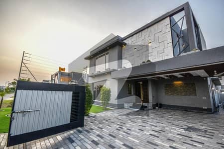 3 Beds 1 Kanal Upper Portion Modern Design for Rent in DHA Phase 5 Lahore.