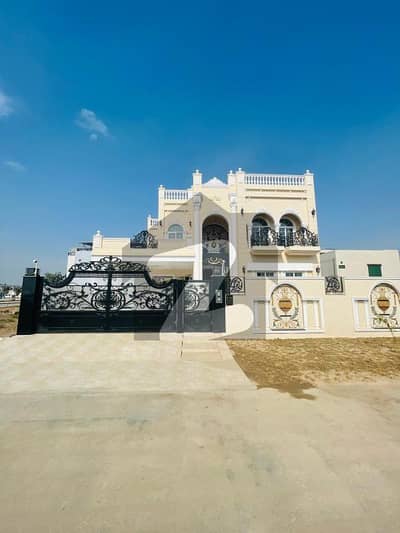 ڈی ایچ اے فیز 1 ۔ سیکٹر ایم ڈی ایچ اے فیز 1,ڈی ایچ اے ڈیفینس,ملتان میں 5 کمروں کا 1 کنال مکان 1.8 لاکھ میں کرایہ پر دستیاب ہے۔