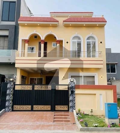 Good Prime Location 5 Marla House For sale In Citi Housing Society Good Prime Location 5 Marla House For sale In Citi Housing Society