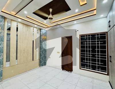 سٹی ہاؤسنگ سوسائٹی گوجرانوالہ میں 2 کمروں کا 5 مرلہ زیریں پورشن 35.0 ہزار میں کرایہ پر دستیاب ہے۔