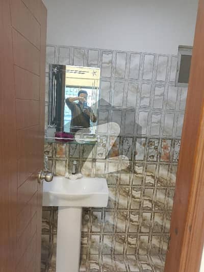 اتحاد کمرشل ایریا ڈی ایچ اے فیز 6,ڈی ایچ اے ڈیفینس,کراچی میں 2 کمروں کا 4 مرلہ فلیٹ 1.8 کروڑ میں برائے فروخت۔