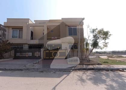 House Sized 5 Marla Is Available For sale In Bahria Town Phase 8 - Block M