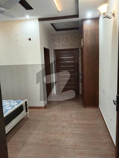 2 Bed Ground Portion For Rent