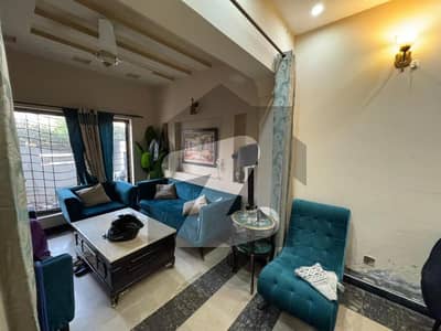 لیک سٹی رائیونڈ روڈ,لاہور میں 2 کمروں کا 7 مرلہ زیریں پورشن 65.0 ہزار میں کرایہ پر دستیاب ہے۔