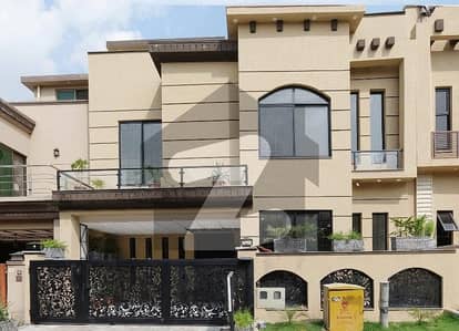 بحریہ ٹاؤن فیز 8 ۔ ابو بکر بلاک بحریہ ٹاؤن فیز 8 ۔ سفاری ویلی,بحریہ ٹاؤن فیز 8,بحریہ ٹاؤن راولپنڈی,راولپنڈی میں 5 کمروں کا 7 مرلہ مکان 2.98 کروڑ میں برائے فروخت۔ بحریہ ٹاؤن فیز 8 ۔ ابو بکر بلاک بحریہ ٹاؤن فیز 8 ۔ سفاری ویلی,بحریہ ٹاؤن فیز 8,بحریہ ٹاؤن راولپنڈی,راولپنڈی میں 5 کمروں کا 7 مرلہ مکان 2.98 کروڑ میں برائے فروخت۔