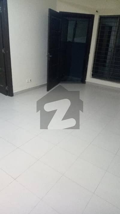 8 Marla Upper Portion Available For Rent Bahria Town Lahore