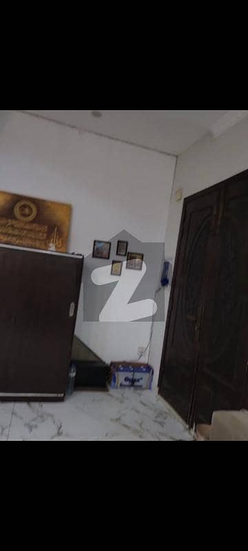 فارمانئیٹس ہاؤسنگ سکیم لاہور میں 1 کمرے کا 5 مرلہ زیریں پورشن 50.0 ہزار میں کرایہ پر دستیاب ہے۔ فارمانئیٹس ہاؤسنگ سکیم لاہور میں 1 کمرے کا 5 مرلہ زیریں پورشن 50.0 ہزار میں کرایہ پر دستیاب ہے۔