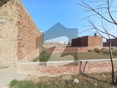 موہلنوال لاہور میں 2 مرلہ رہائشی پلاٹ 17.5 لاکھ میں برائے فروخت۔