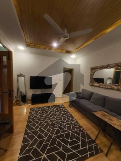 Centrally Located Lower Portion Available In G-11/2 For rent