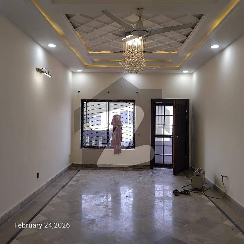 جی ۔ 13 اسلام آباد میں 3 کمروں کا 10 مرلہ زیریں پورشن 1.0 لاکھ میں کرایہ پر دستیاب ہے۔ جی ۔ 13 اسلام آباد میں 3 کمروں کا 10 مرلہ زیریں پورشن 1.0 لاکھ میں کرایہ پر دستیاب ہے۔