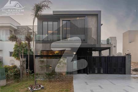 ڈی ایچ اے فیز 7 ڈیفنس (ڈی ایچ اے),لاہور میں 4 کمروں کا 10 مرلہ مکان 5.25 کروڑ میں برائے فروخت۔