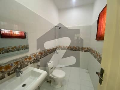 بحریہ انکلیو بحریہ ٹاؤن,اسلام آباد میں 3 کمروں کا 8 مرلہ زیریں پورشن 65.0 ہزار میں کرایہ پر دستیاب ہے۔