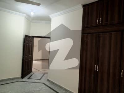 غوری ٹاؤن اسلام آباد میں 3 کمروں کا 7 مرلہ بالائی پورشن 45.0 ہزار میں کرایہ پر دستیاب ہے۔