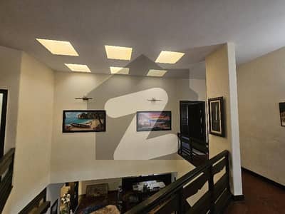 ڈی ایچ اے فیز 2 ڈی ایچ اے ڈیفینس,کراچی میں 4 کمروں کا 1 کنال مکان 2.8 لاکھ میں کرایہ پر دستیاب ہے۔ ڈی ایچ اے فیز 2 ڈی ایچ اے ڈیفینس,کراچی میں 4 کمروں کا 1 کنال مکان 2.8 لاکھ میں کرایہ پر دستیاب ہے۔