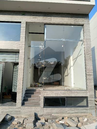 Branded Shop With Loft & Basement Ideal Salon & Spa Aesthetic Dental Clinic Boutique Etc . . RENT