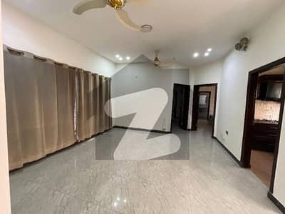 ڈی ایچ اے ڈیفینس فیز 2 ڈی ایچ اے ڈیفینس,اسلام آباد میں 3 کمروں کا 10 مرلہ بالائی پورشن 90.0 ہزار میں کرایہ پر دستیاب ہے۔