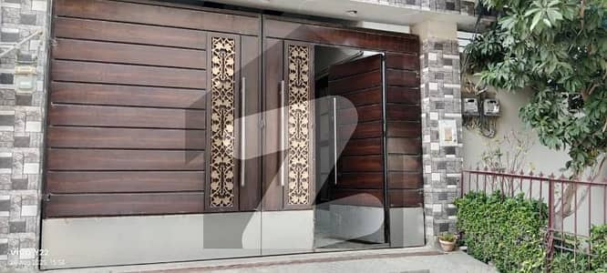 150 sq yard  Corner  30 by 100 ft road