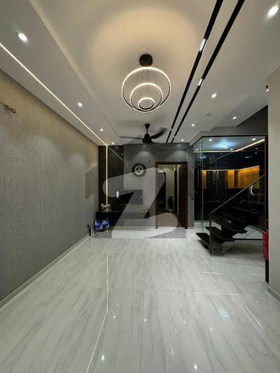 Brand New House 150 sq yard   single belt   3 side corner