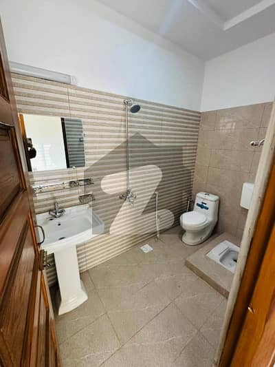 Airport housing socity sector4 6marla upper portion for rent