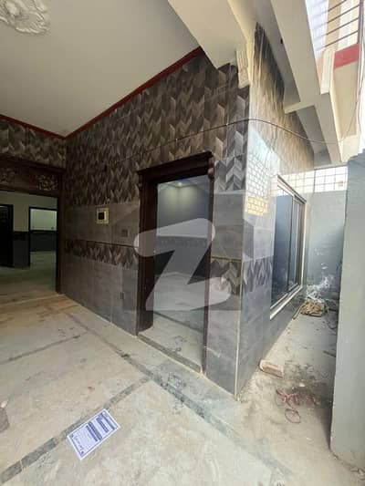 ایچ ۔ 13 اسلام آباد میں 6 کمروں کا 5 مرلہ مکان 65.0 ہزار میں کرایہ پر دستیاب ہے۔