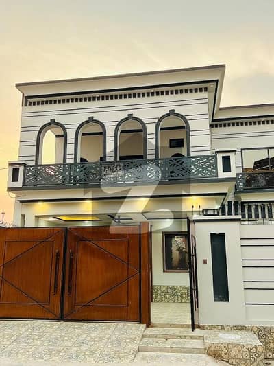 درمنگی ورسک روڈ,پشاور میں 6 کمروں کا 12 مرلہ مکان 3.5 کروڑ میں برائے فروخت۔