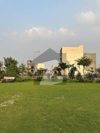 یونین گرین کالج روڈ,لاہور میں 3 مرلہ رہائشی پلاٹ 59.0 لاکھ میں برائے فروخت۔