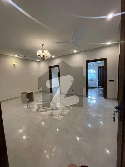 Open Lower Portion For Rent