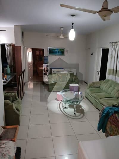 3 Bed DD With Lift 1800 Square Feet