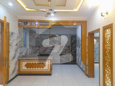 10 Marla Brand New Ground Portion For Rent