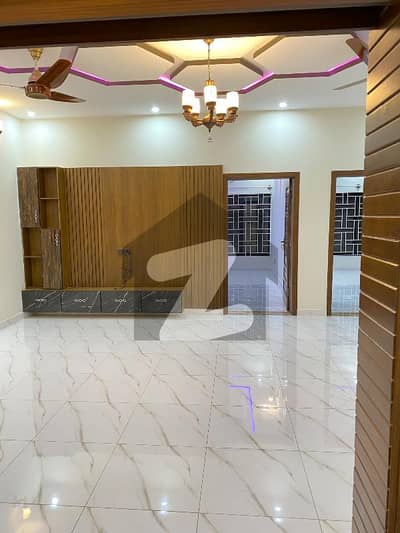 کورنگ ٹاؤن اسلام آباد میں 3 کمروں کا 1 کنال بالائی پورشن 90.0 ہزار میں کرایہ پر دستیاب ہے۔