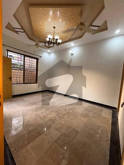 Spacious 8 Marla Single Storey House For Sale - Prime Location Soan Garden