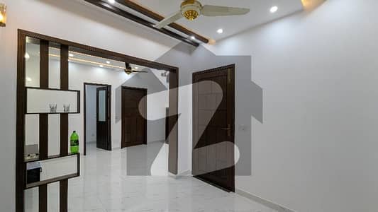 5 MARLA BEAUTIFUL HOUSE FOR RENT IN PARAGON CITY
