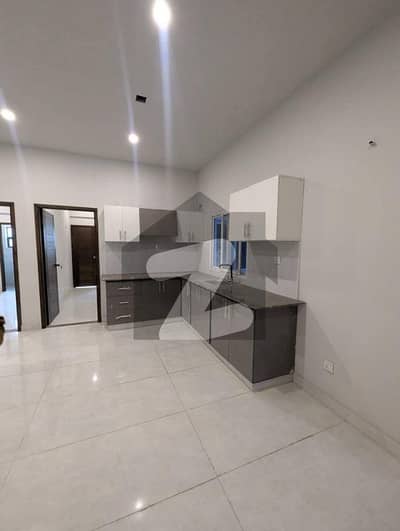 راحت کمرشل ایریا ڈی ایچ اے فیز 6,ڈی ایچ اے ڈیفینس,کراچی میں 3 کمروں کا 6 مرلہ فلیٹ 1.2 لاکھ میں کرایہ پر دستیاب ہے۔