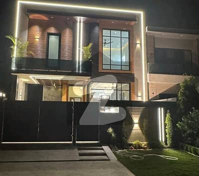 5 Marla House In Bahria Town - Sector C For sale