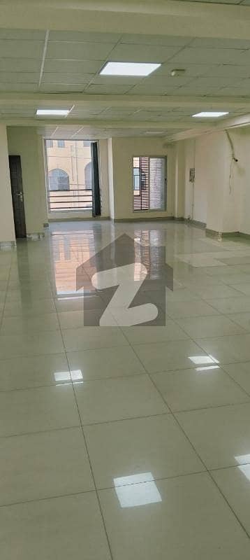 3rd Floor Available For Rent Office Building Lift Available