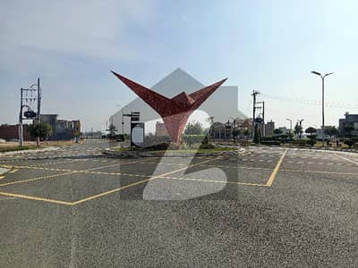 Prime Location 5 Marla Residential Plot Situated In Oasis One For Sale