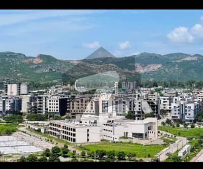 ایم پی سی ایچ ایس - بلاک ای ایم پی سی ایچ ایس ۔ ملٹی گارڈنز,بی ۔ 17,اسلام آباد میں 8 مرلہ رہائشی پلاٹ 90.0 لاکھ میں برائے فروخت۔