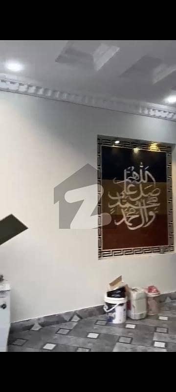 شاہین ولاز شیخوپورہ میں 5 کمروں کا 7 مرلہ مکان 80.0 ہزار میں کرایہ پر دستیاب ہے۔